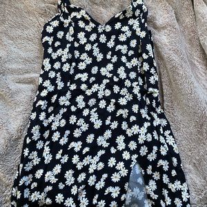 Reformation daisy dress